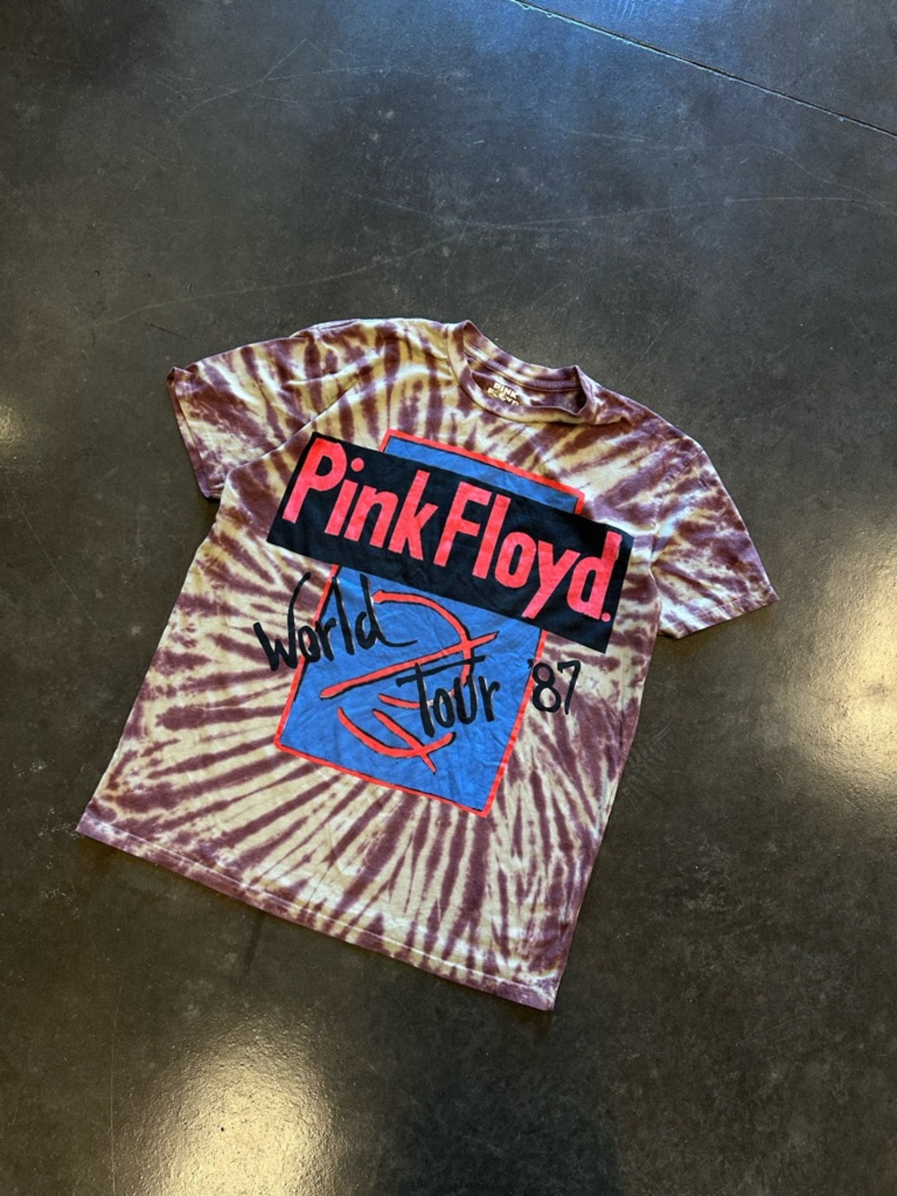Pink Floyd Official 2021 1987 World Tour T-shirt Size Large